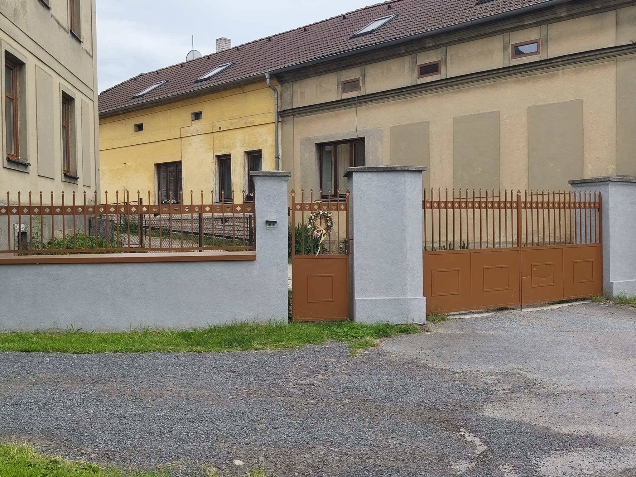 Branka 8